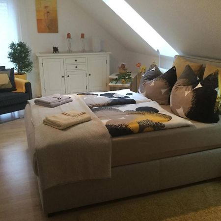 Ferienwohnung Mit Blick Auf Den Kickelhahn Ilmenau Bagian luar foto