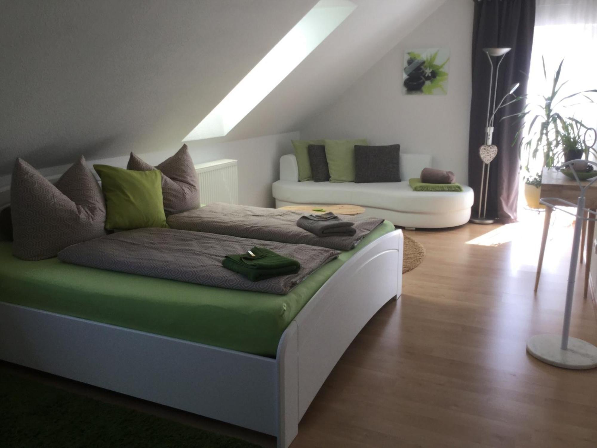 Ferienwohnung Mit Blick Auf Den Kickelhahn Ilmenau Bagian luar foto